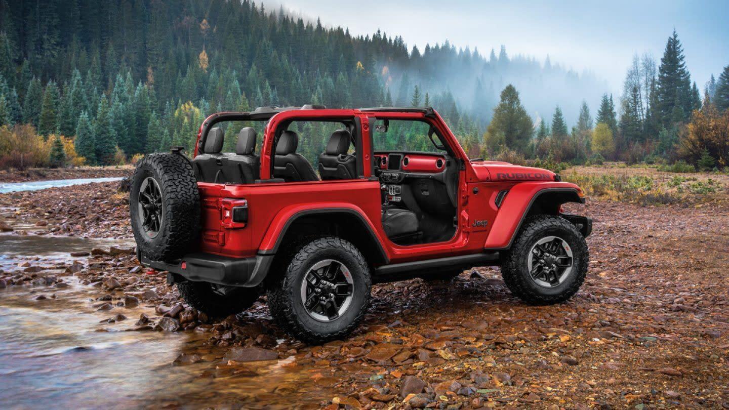 New 2020 2-Door Jeep Wrangler vs New 2020 4-Door Jeep Wrangler | Patriot  CDJR